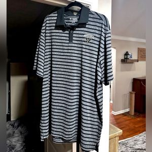 This 2x Vanderbilt commodores Columbia golf polo. Worn once